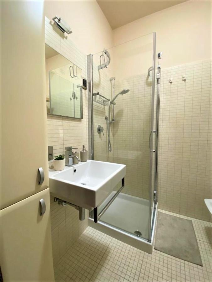 Casa Viola A 900 Mt Dalla Staz. Centrale เปสการา ภายนอก รูปภาพ