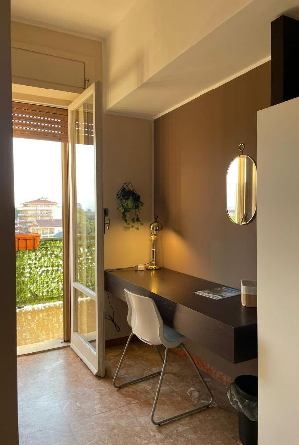 Casa Viola A 900 Mt Dalla Staz. Centrale เปสการา ภายนอก รูปภาพ